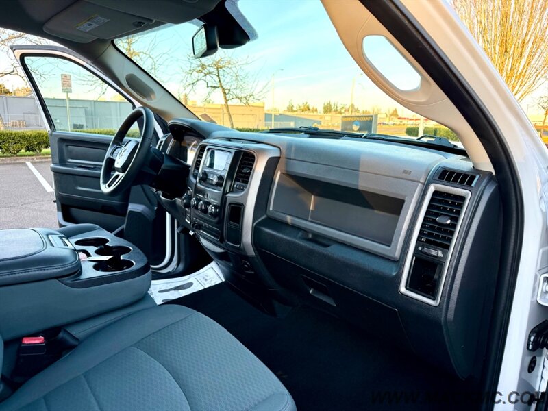 2018 RAM 1500 4x4 Lifted Rough Country Kit 35'S MTs   - Photo 2 - Hillsboro, OR 97123