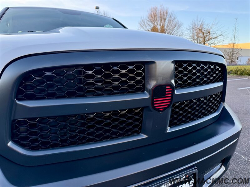 2018 RAM 1500 4x4 Lifted Rough Country Kit 35'S MTs   - Photo 5 - Hillsboro, OR 97123