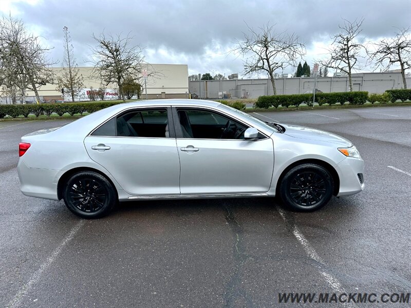 2012 Toyota Camry LE   - Photo 5 - Hillsboro, OR 97123