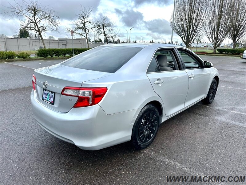 2012 Toyota Camry LE   - Photo 7 - Hillsboro, OR 97123