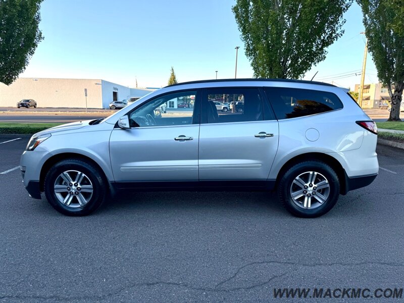 2016 Chevrolet Traverse LT 3Rd Row Seating Leather Back Up cam   - Photo 10 - Hillsboro, OR 97123