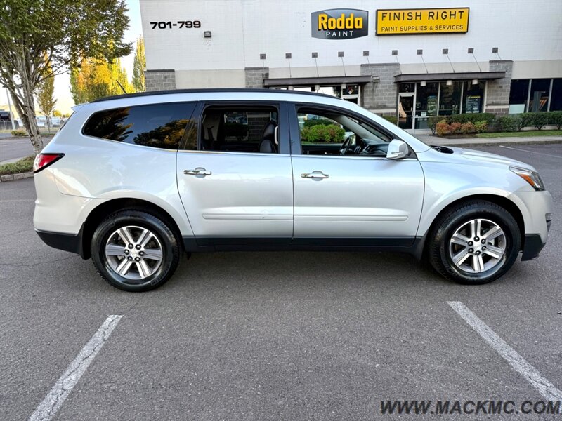 2016 Chevrolet Traverse LT 3Rd Row Seating Leather Back Up cam   - Photo 6 - Hillsboro, OR 97123