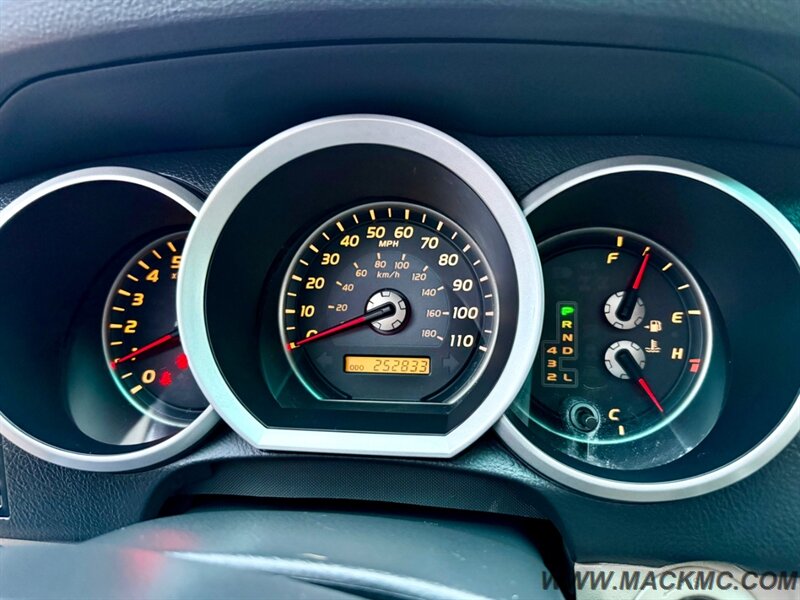 2007 Toyota 4Runner Limited 4x4 Roof Rack Leather Moonroof   - Photo 18 - Hillsboro, OR 97123