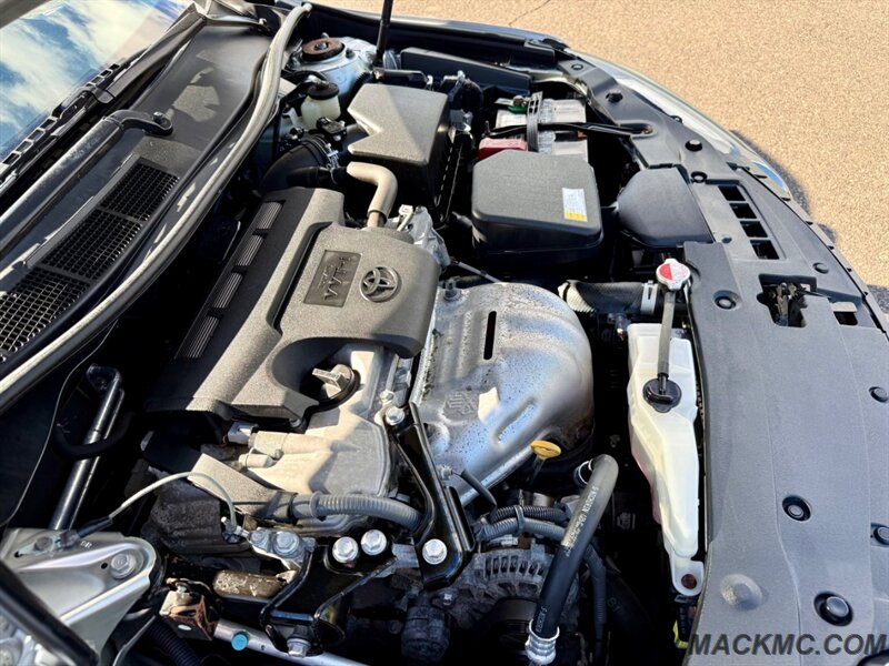 2016 Toyota Camry SE   - Photo 25 - Hillsboro, OR 97123