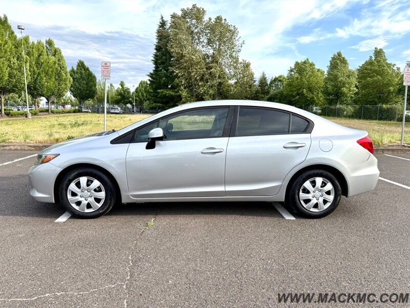 2012 Honda Civic LX Low Miles 2-Owner 39-MPG   - Photo 3 - Hillsboro, OR 97123