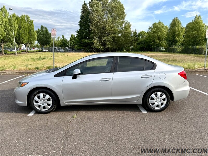 2012 Honda Civic LX Low Miles 2-Owner 39-MPG   - Photo 11 - Hillsboro, OR 97123