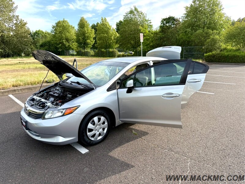 2012 Honda Civic LX Low Miles 2-Owner 39-MPG   - Photo 23 - Hillsboro, OR 97123