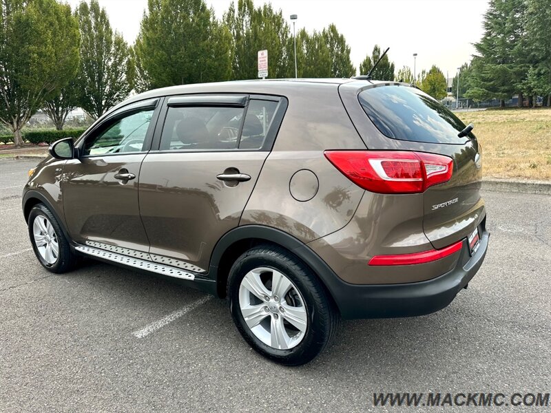 2013 Kia Sportage LX   - Photo 10 - Hillsboro, OR 97123