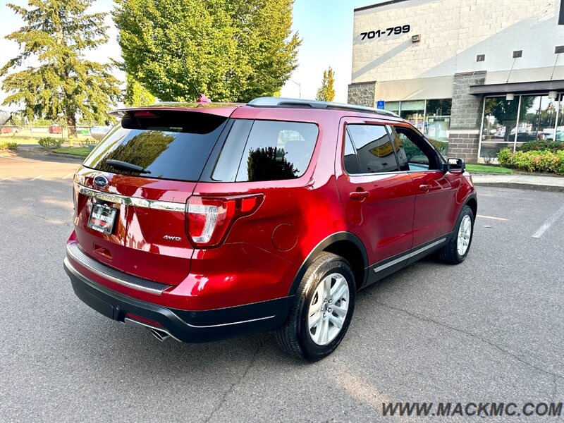 2018 Ford Explorer XLT   - Photo 7 - Hillsboro, OR 97123