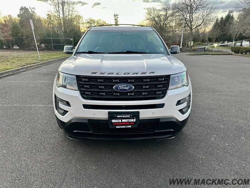 2017 Ford Explorer Sport Loaded Dual Pano Roof Low Miles 3rd Row   - Photo 5 - Hillsboro, OR 97123