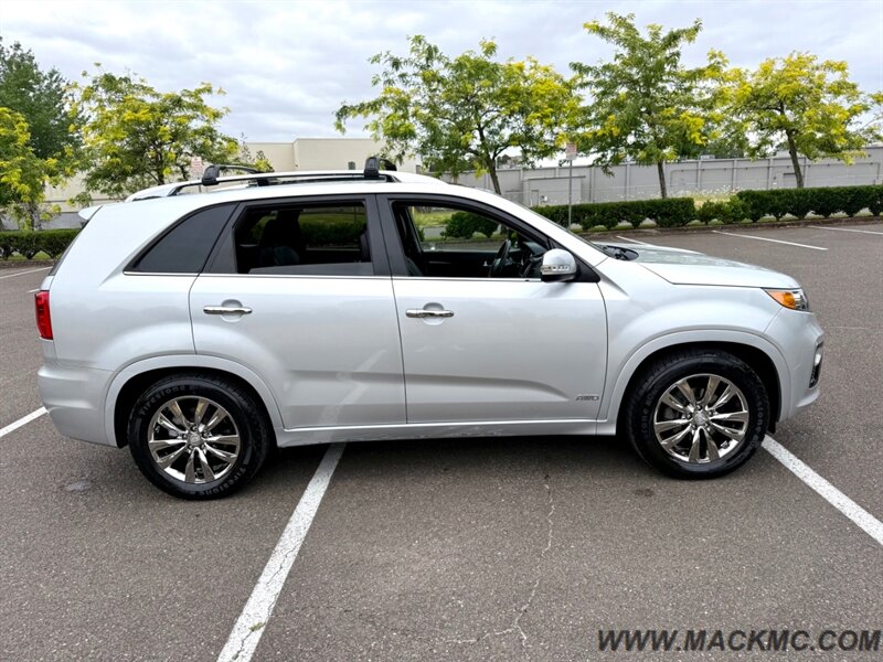 2013 Kia Sorento SX 3rd Row Laoed Leather Moonroof Back Up Cam - Photo 5 - Hillsboro, OR 97123