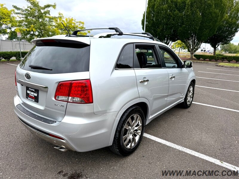2013 Kia Sorento SX 3rd Row Laoed Leather Moonroof Back Up Cam - Photo 6 - Hillsboro, OR 97123