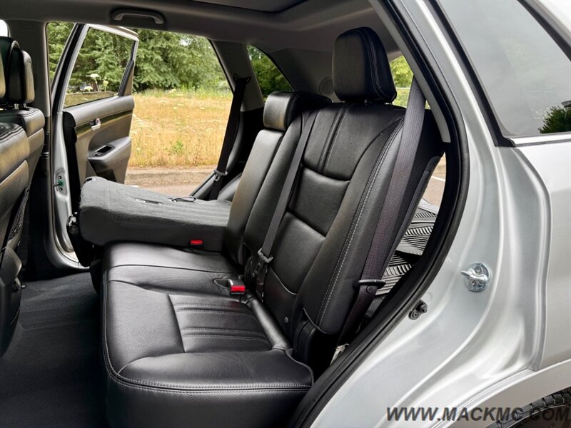 2013 Kia Sorento SX 3rd Row Laoed Leather Moonroof Back Up Cam - Photo 21 - Hillsboro, OR 97123