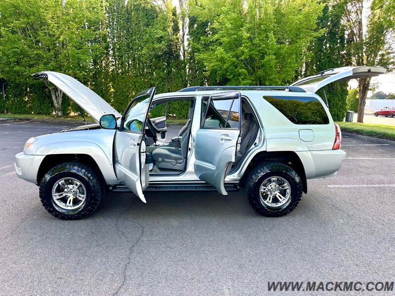 2004 Toyota 4Runner SR5 4X4 Premium wheels MT'S 4.0 V6 - Photo 31 - Hillsboro, OR 97123