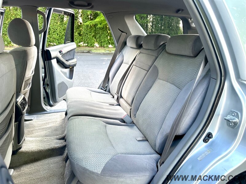 2004 Toyota 4Runner SR5 4X4 Premium wheels MT'S 4.0 V6 - Photo 13 - Hillsboro, OR 97123