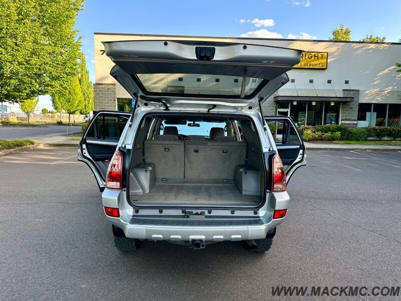 2004 Toyota 4Runner SR5 4X4 Premium wheels MT'S 4.0 V6 - Photo 33 - Hillsboro, OR 97123