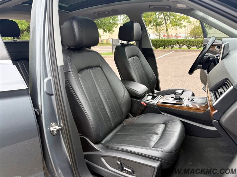 2018 Audi Q5 2.0T quattro Premium Loaded Pano Roof Back Up Cam - Photo 20 - Hillsboro, OR 97123