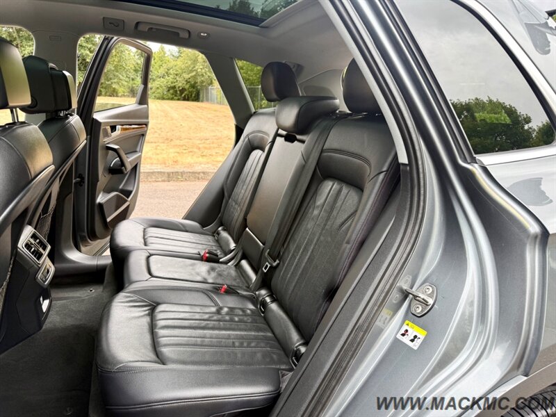 2018 Audi Q5 2.0T quattro Premium Loaded Pano Roof Back Up Cam - Photo 22 - Hillsboro, OR 97123