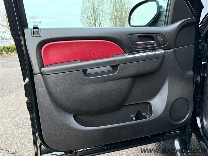 2013 Chevrolet Silverado 1500 LTZ Limited Edition Badged Lifted MT's Low Miles - Photo 27 - Hillsboro, OR 97123