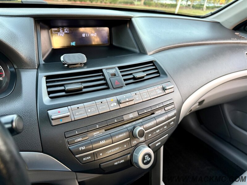 2010 Honda Accord EX-L V6 Leather Heated Seats Moonroof Prem Wheels - Photo 14 - Hillsboro, OR 97123