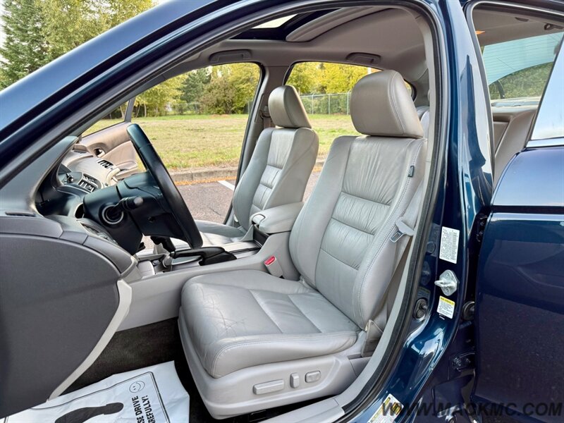 2010 Honda Accord EX-L V6 Leather Heated Seats Moonroof Prem Wheels - Photo 16 - Hillsboro, OR 97123