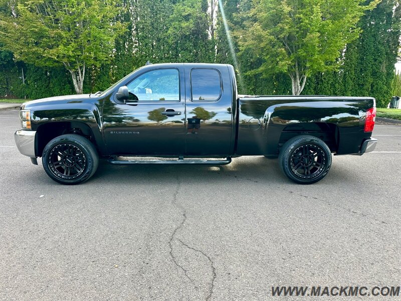 2013 Chevrolet Silverado 1500 LT Long Bed Premium Black Wheels - Photo 9 - Hillsboro, OR 97123