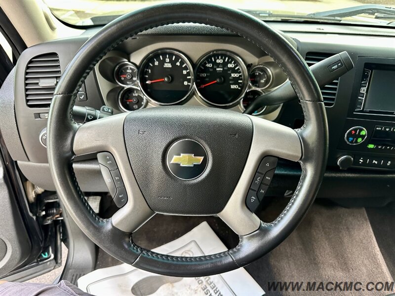 2013 Chevrolet Silverado 1500 LT Long Bed Premium Black Wheels - Photo 10 - Hillsboro, OR 97123