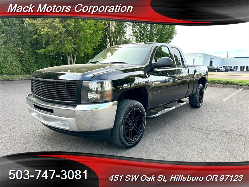 2013 Chevrolet Silverado 1500 LT Long Bed Premium Black Wheels - Photo 1 - Hillsboro, OR 97123