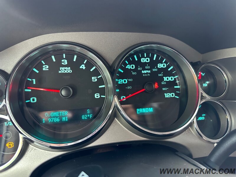 2013 Chevrolet Silverado 1500 LT Long Bed Premium Black Wheels - Photo 12 - Hillsboro, OR 97123