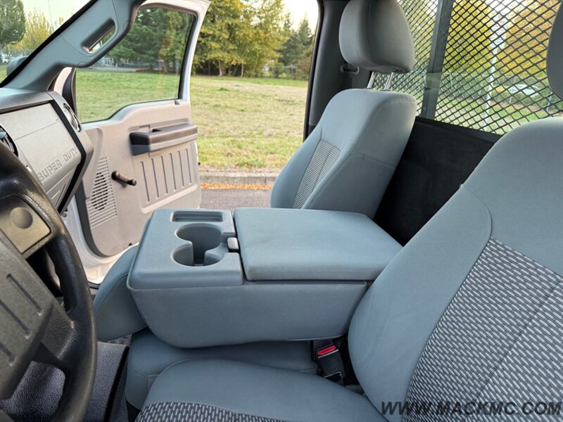 2012 Ford F-550 Super Duty Flat Bed 4x4 6.8L V10 - Photo 21 - Hillsboro, OR 97123