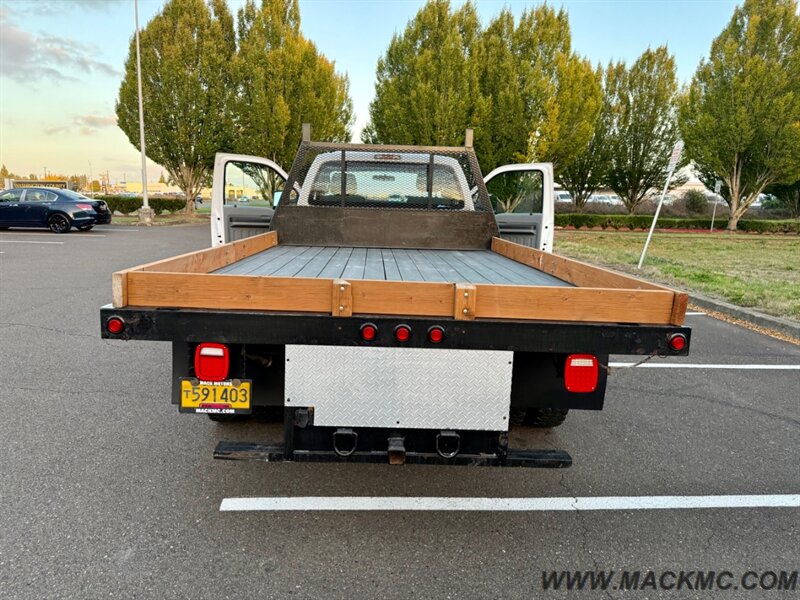 2012 Ford F-550 Super Duty Flat Bed 4x4 6.8L V10 - Photo 32 - Hillsboro, OR 97123