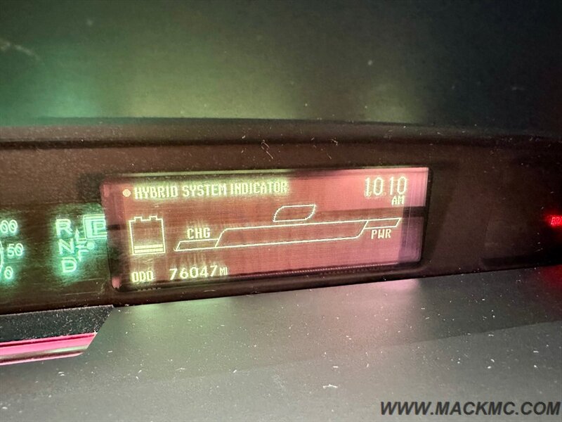 2011 Toyota Prius Five 76K Low  Miles Leather backUp camera   - Photo 11 - Hillsboro, OR 97123