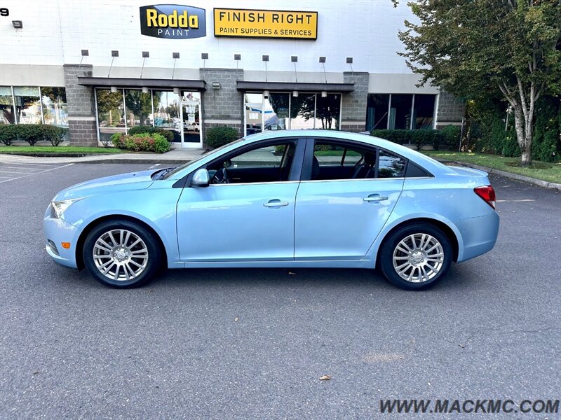 2011 Chevrolet Cruze ECO   - Photo 4 - Hillsboro, OR 97123