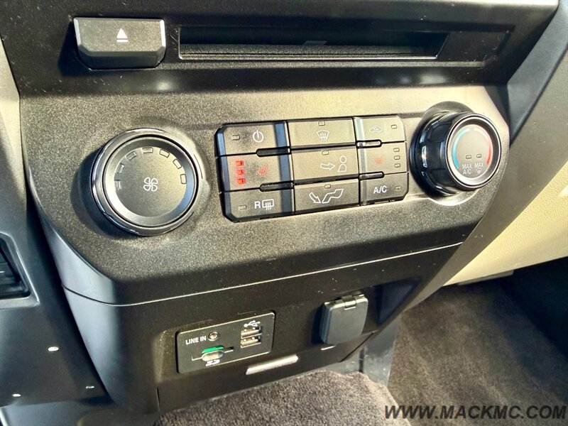 2015 Ford F-150 XLT Crew Cab Lifted Fab Tech Mts Leather   - Photo 15 - Hillsboro, OR 97123