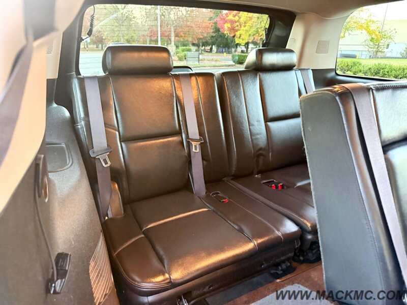 2011 Cadillac Escalade Hybrid - Photo 22 - Hillsboro, OR 97123