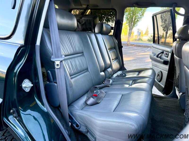 1993 Toyota Land Cruiser Lifted 3Rd Row Leather Back Up Camera - Photo 21 - Hillsboro, OR 97123