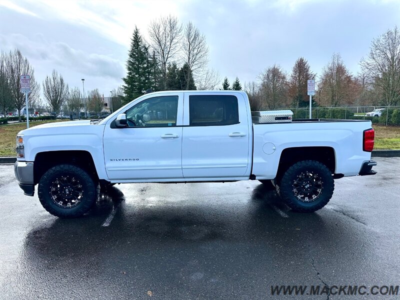 2016 Chevrolet Silverado 1500 LT Crew Cab Lifted 2-Owners   - Photo 9 - Hillsboro, OR 97123