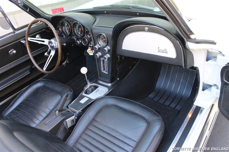 1967 Chevrolet Corvette 77