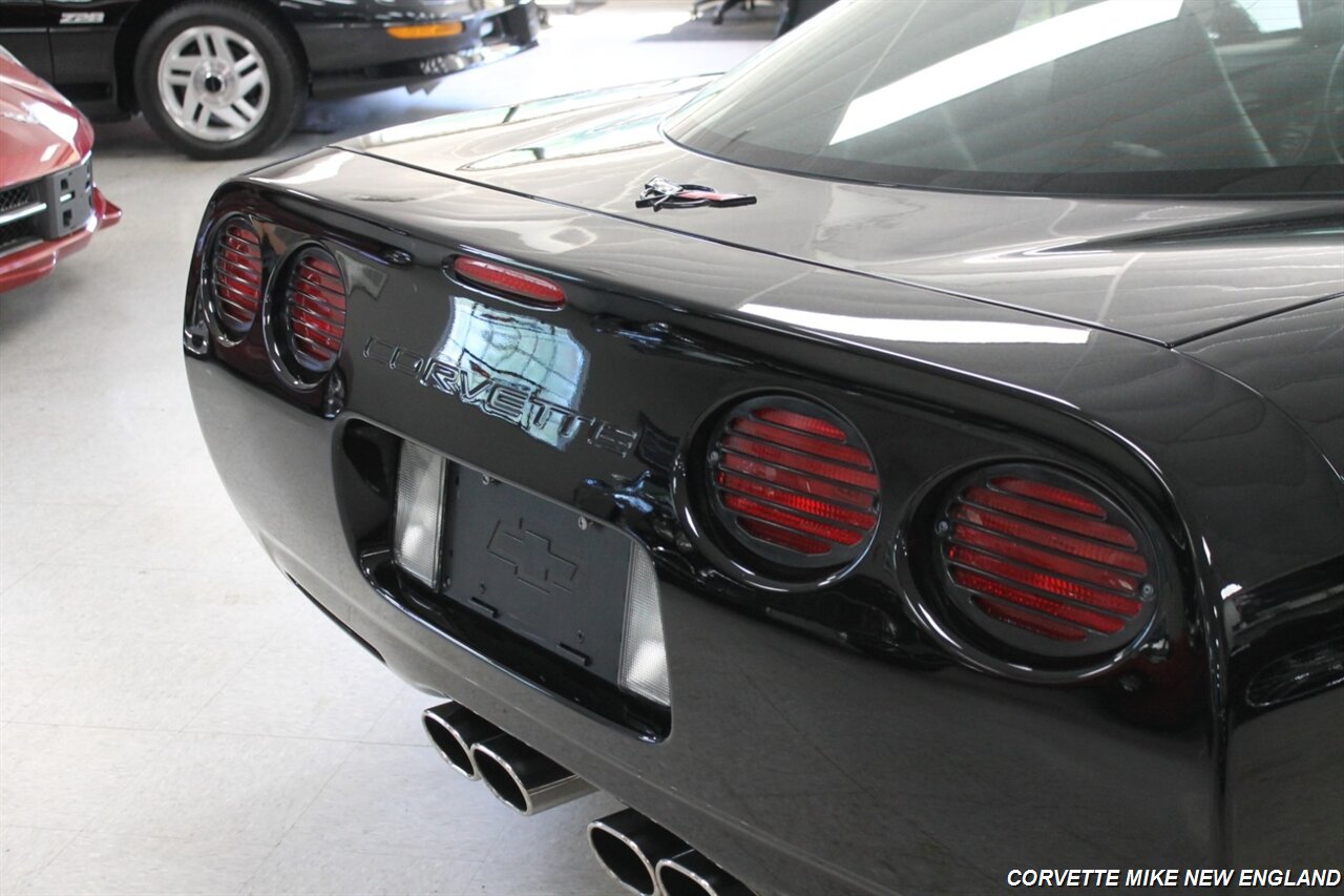 2001 Chevrolet Corvette - Photo 21 - Carver, MA 02330
