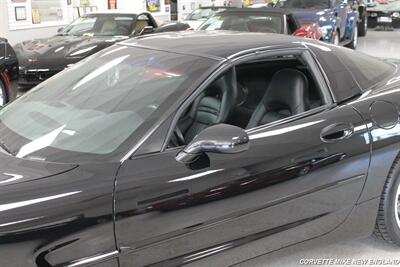 2001 Chevrolet Corvette - Photo 17 - Carver, MA 02330