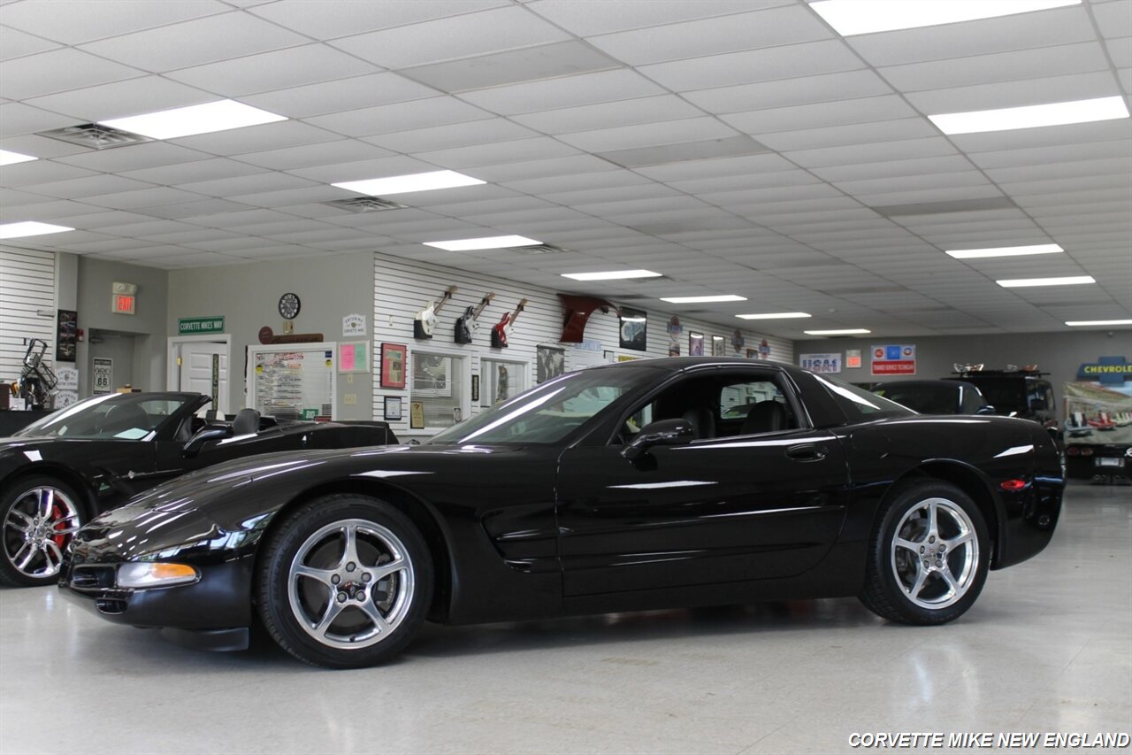 2001 Chevrolet Corvette - Photo 3 - Carver, MA 02330