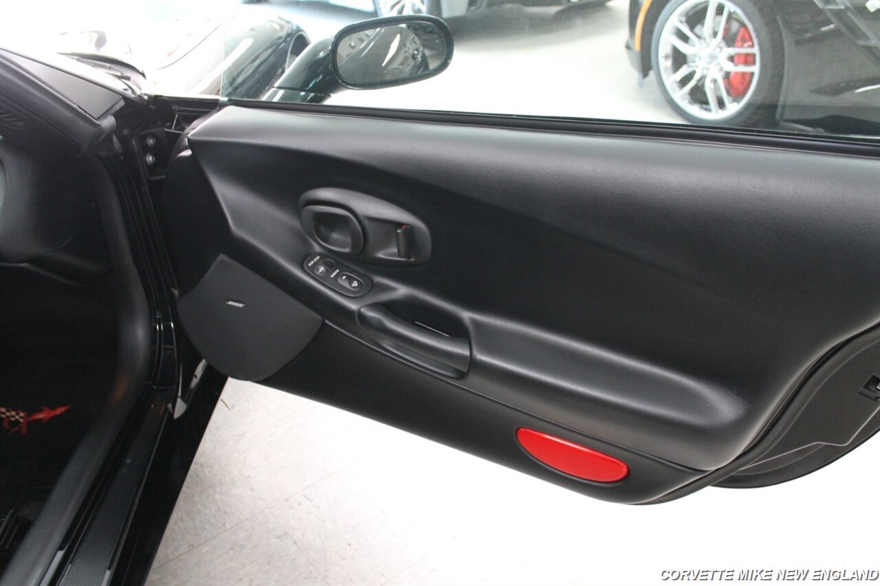 2001 Chevrolet Corvette - Photo 34 - Carver, MA 02330