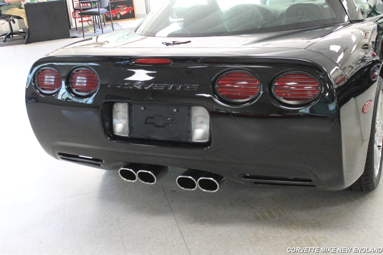 2001 Chevrolet Corvette - Photo 9 - Carver, MA 02330