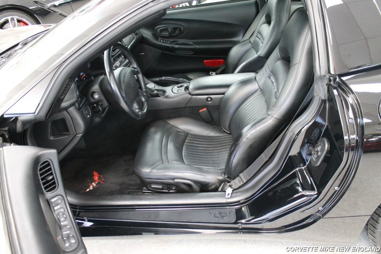 2001 Chevrolet Corvette - Photo 26 - Carver, MA 02330