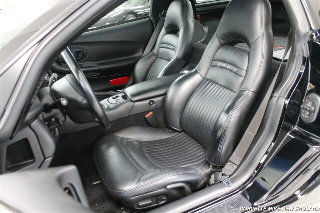 2001 Chevrolet Corvette - Photo 28 - Carver, MA 02330