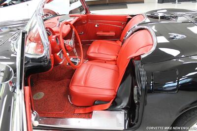 1962 Chevrolet Corvette Convertible   - Photo 23 - Carver, MA 02330