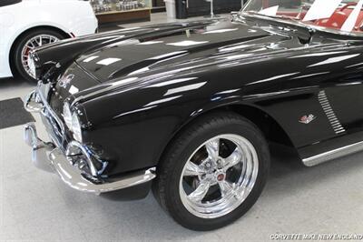 1962 Chevrolet Corvette Convertible   - Photo 17 - Carver, MA 02330