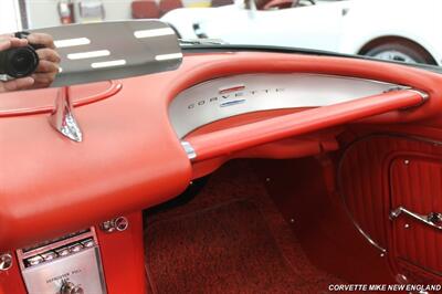 1962 Chevrolet Corvette Convertible   - Photo 28 - Carver, MA 02330