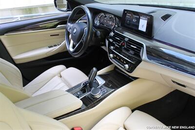 2017 BMW 530i xDrive - Photo 45 - Carver, MA 02330