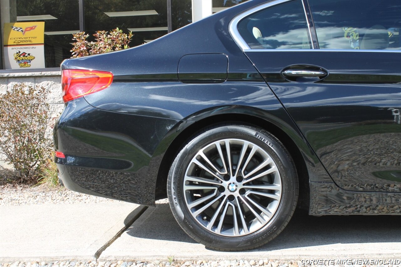 2017 BMW 530i xDrive - Photo 28 - Carver, MA 02330